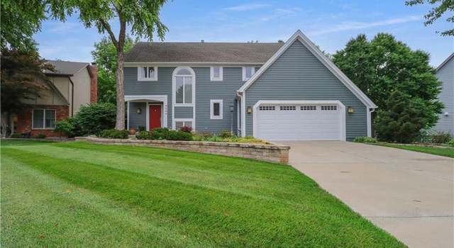 Photo of 9504 W 115th St, Overland Park, KS 66210
