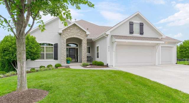 Photo of 9416 W 157th Pl, Overland Park, KS 66221