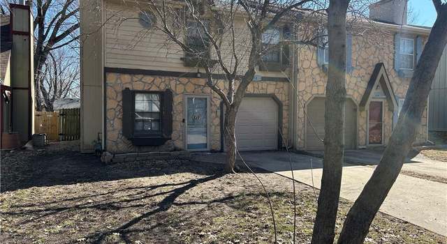 Photo of 312 Birch Ln, Lawrence, KS 66044