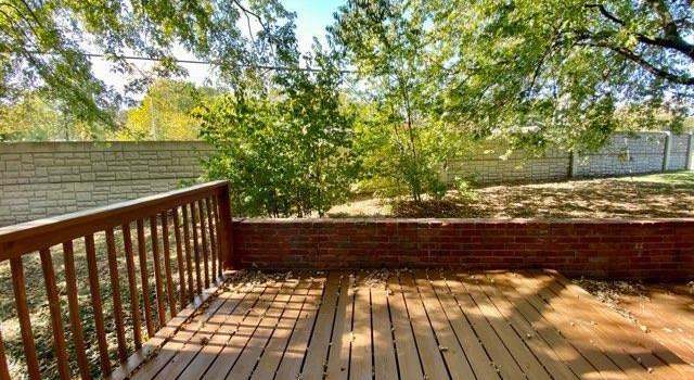 Photo of 10080 N Locust St, Kansas City, MO 64155