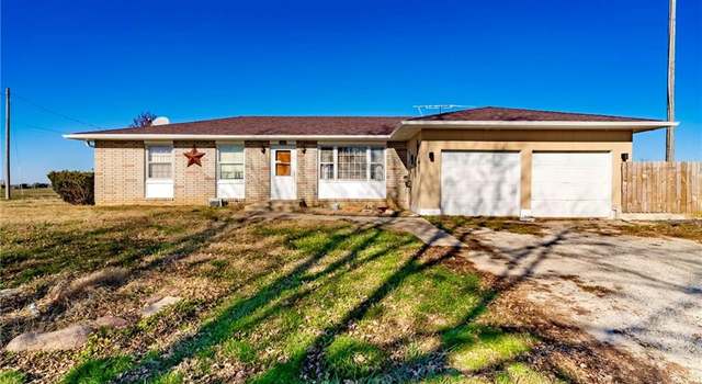 Photo of 1102 Larned Rd, Troy, KS 66087