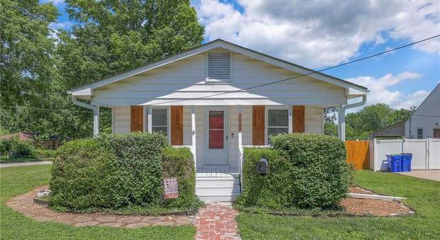 Photo of 5425 Quivira Rd, Shawnee, KS 66216