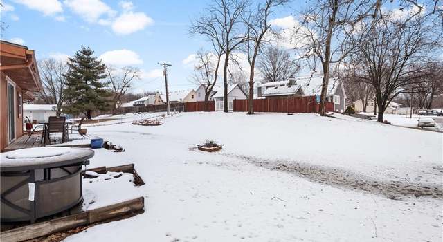Photo of 311 N 169th Hwy, Smithville, MO 64089