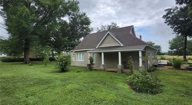 Photo of 305 S Vine St, Opolis, KS 66760