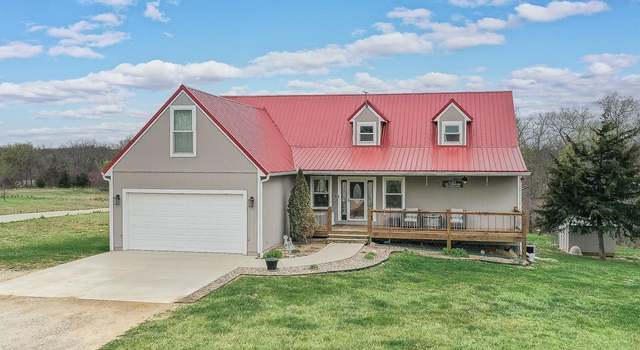 Photo of 24541 Garrett Rd, Mclouth, KS 66054