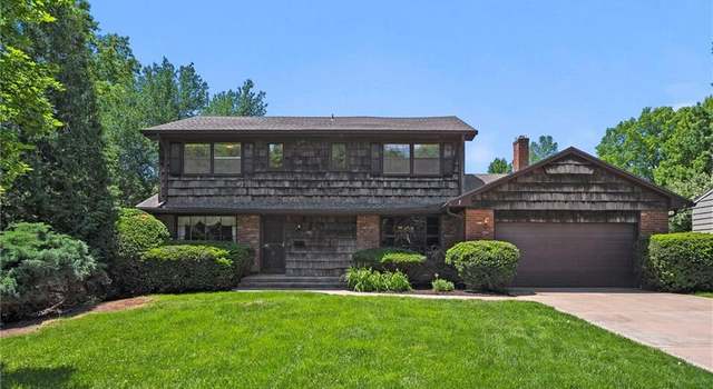 Photo of 5811 W 85th Ter, Overland Park, KS 66207