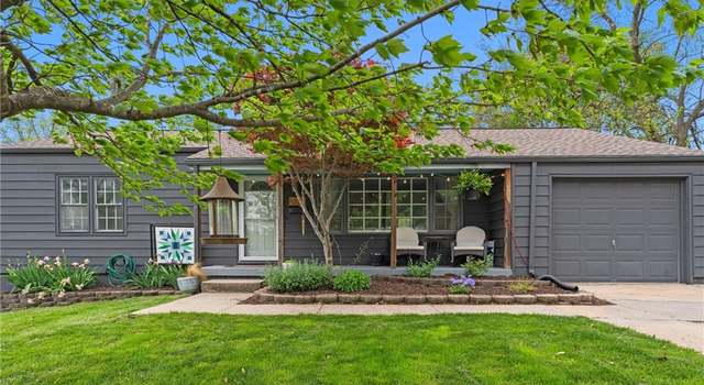 Photo of 8334 Kenwood Ave, Kansas City, MO 64131