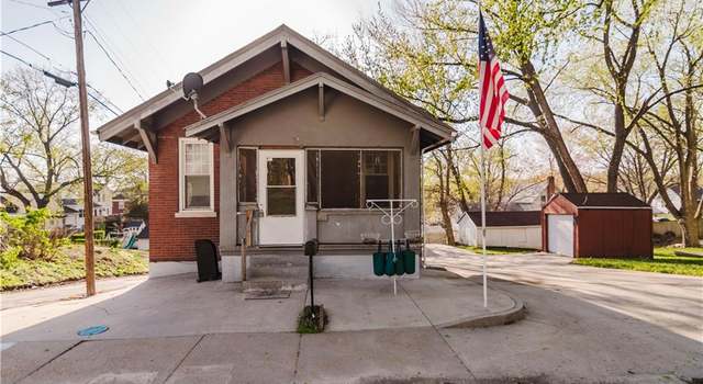 Photo of 811 N 6th St, Atchison, KS 66002