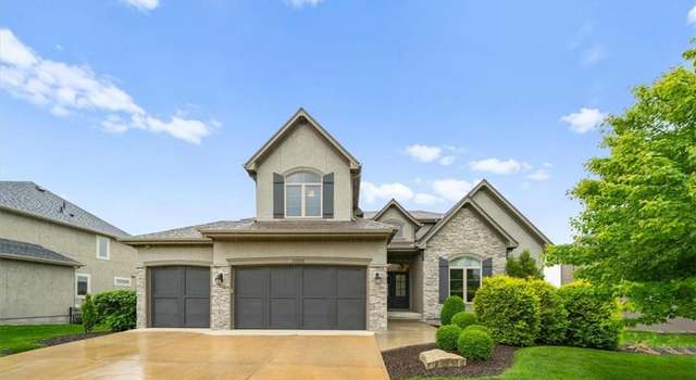 Photo of 12101 W 164th St, Overland Park, KS 66221