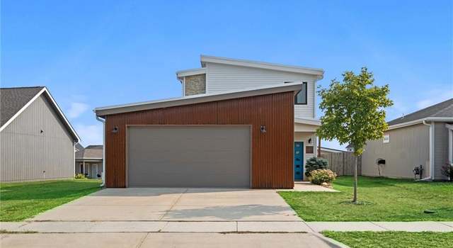 Photo of 2521 E 25th Pl, Lawrence, KS 66046