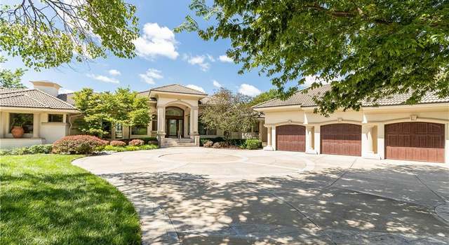 Photo of 26724 W Greentree Ct, Olathe, KS 66061