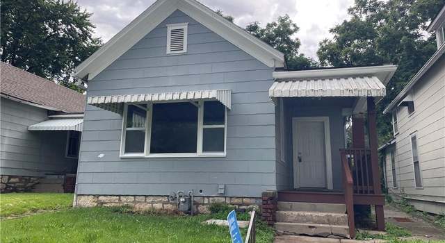 Photo of 812 N 9th St, Leavenworth, KS 66048