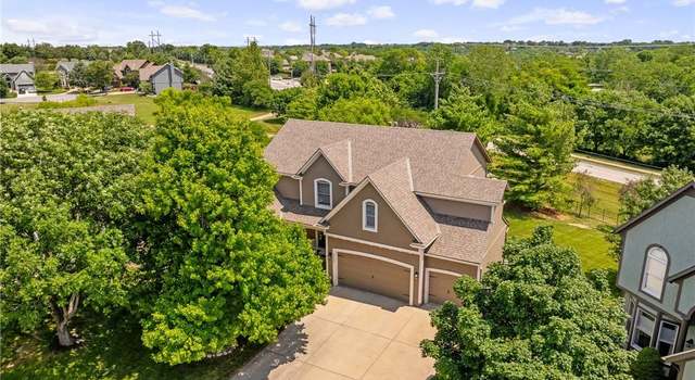 Photo of 21502 W 98th Ter, Lenexa, KS 66220