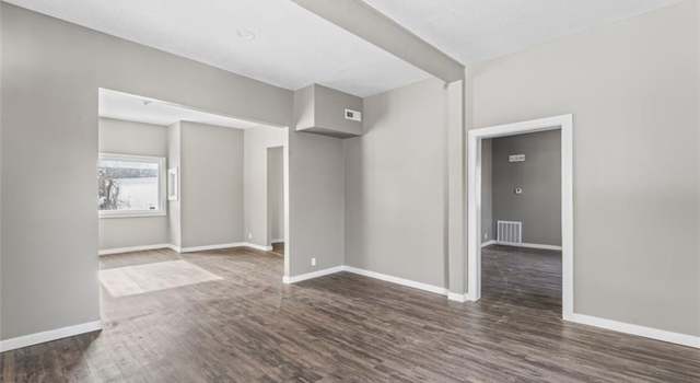 Photo of 314 Grand Ave, Leavenworth, KS 66048
