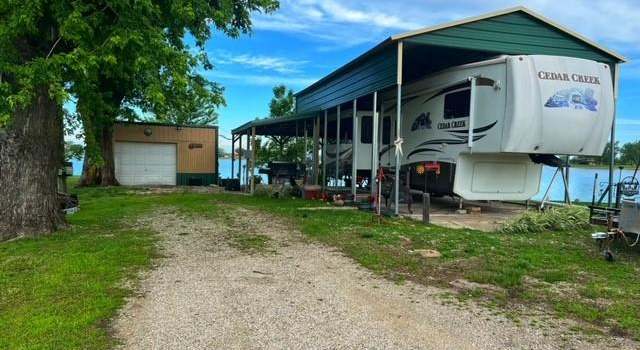 Photo of 500 Lake Shore Dr, Big Lake, MO 64437