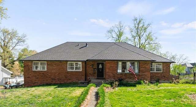 Photo of 11823 Locust St, Kansas City, MO 64131