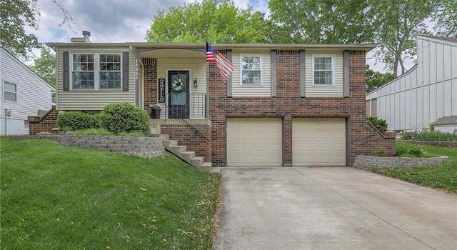 Photo of 12908 S Raintree Dr, Olathe, KS 66062