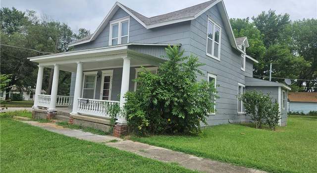 Photo of 601 S Ransom St, Fort Scott, KS 66701