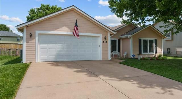 Photo of 616 SW Creek Ridge Dr, Grain Valley, MO 64029