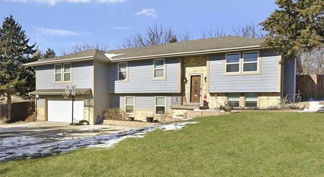 Photo of 536 Oregon St, Leavenworth, KS 66048