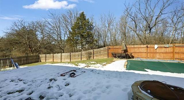 Photo of 536 Oregon St, Leavenworth, KS 66048