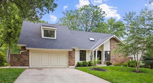 Photo of 11450 Craig St, Overland Park, KS 66210