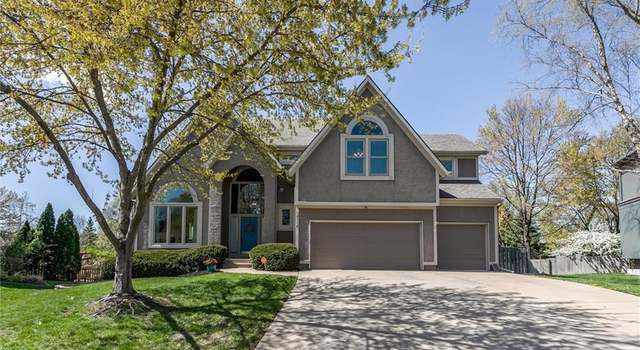 Photo of 13118 Hadley St, Overland Park, KS 66213