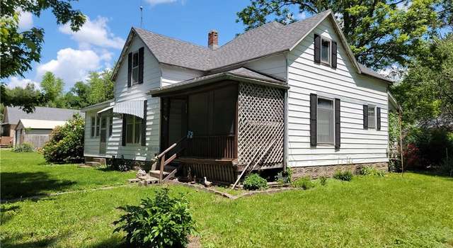Photo of 111 S Wall St, Leeton, MO 64761