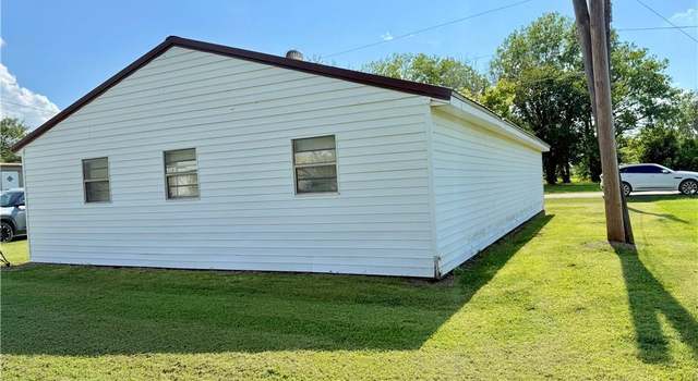 Photo of 503 N School St, Cherryvale, KS 67335