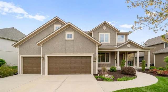 Photo of 9328 W 156 Pl, Overland Park, KS 66221