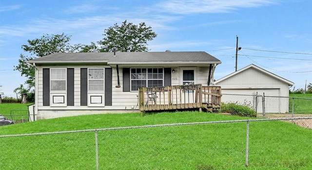 Photo of 426 N 83rd Pl, Kansas City, KS 66112
