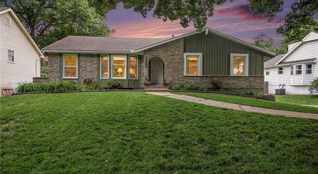 Photo of 10205 W 101st St, Overland Park, KS 66212