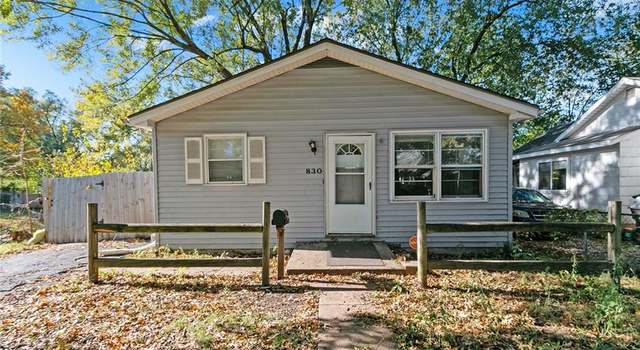 Photo of 830 S Cedar Ave, Independence, MO 64053
