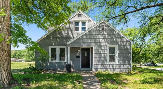 Photo of 602 S Polk St, Maysville, MO 64469