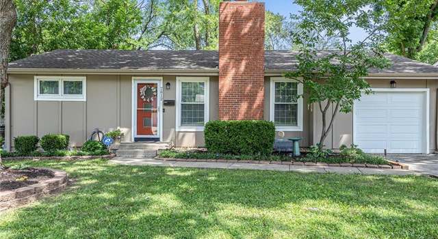 Photo of 7812 W 72 Ter, Overland Park, KS 66204