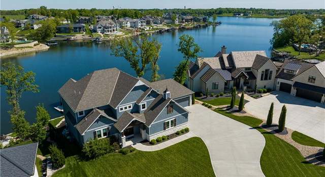 Photo of 18 Black Hawk Dr, Lake Winnebago, MO 64034