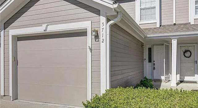 Photo of 5712 NW Moonlight Meadow Ct, Lee's Summit, MO 64064