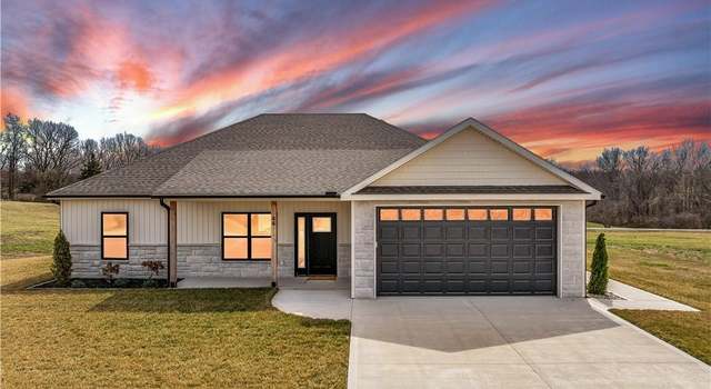 Photo of 44 SW 160 St, Warrensburg, MO 64093