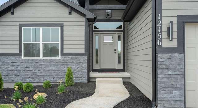 Photo of 12156 N Tracy Ave, Kansas City, MO 64165