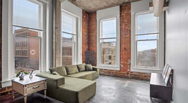 Photo of 113 W 5th St #205, Kansas City, MO 64105