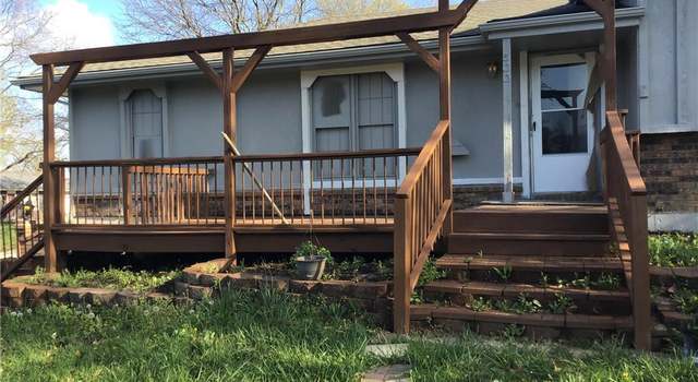Photo of 500 Thomas Dr, Platte City, MO 64079