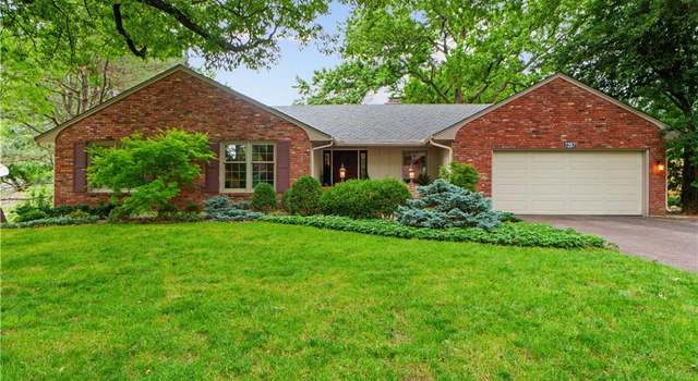 Photo of 7207 W 100th Pl, Overland Park, KS 66212