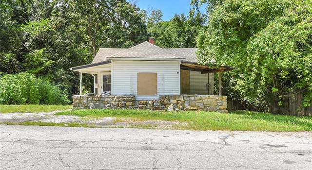 Photo of 132 S Home St, Independence, MO 64053