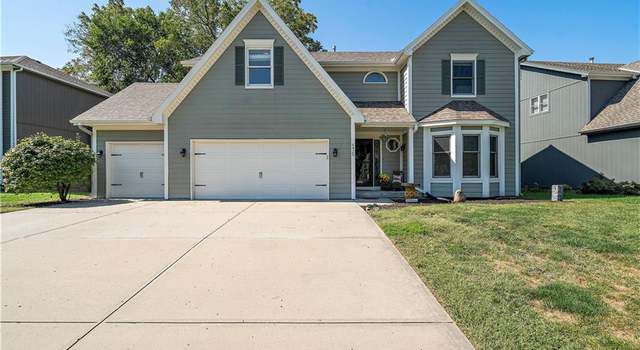 Photo of 6420 N Nevada Ave, Parkville, MO 64152