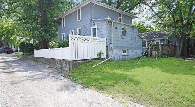 Photo of 322 Arch St, Leavenworth, KS 66048