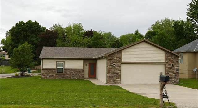 Photo of 1 Platte Ridge Ct, Edgerton, MO 64444