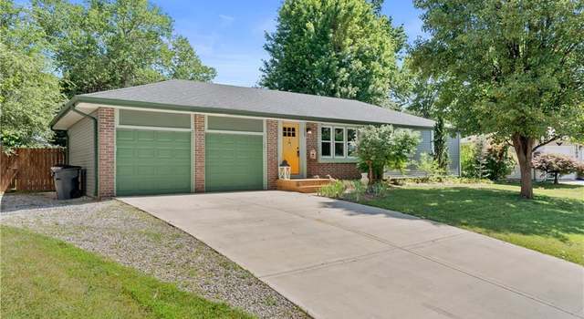 Photo of 1101 W Ashbury St, Olathe, KS 66061