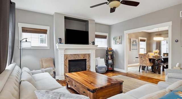 Photo of 933 SW Ovation Dr, Lee's Summit, MO 64081