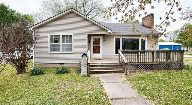 Photo of 501 S Kansas St, Columbus, KS 66725