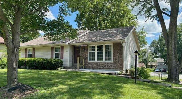 Photo of 1813 Thornton St, Leavenworth, KS 66048